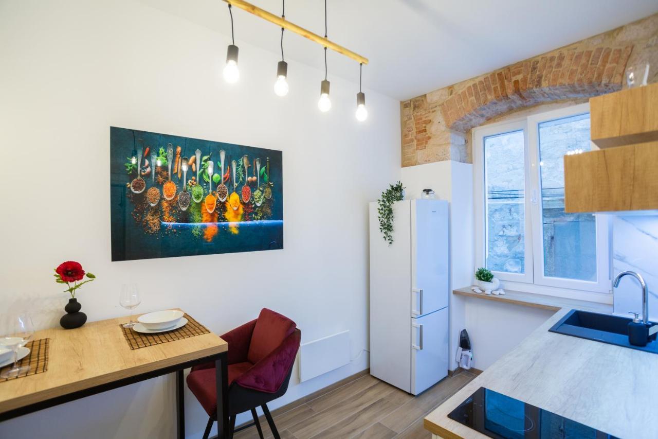 Apartment Kolura